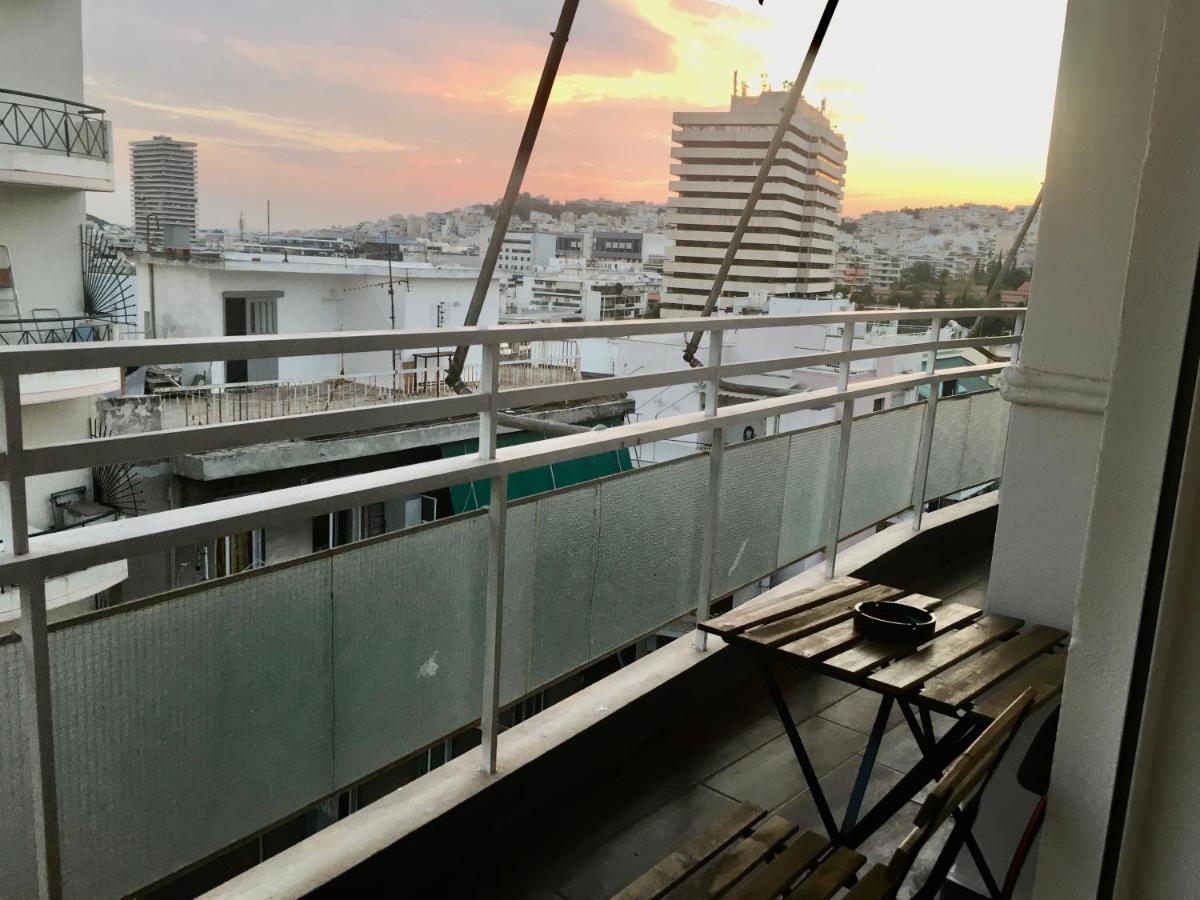 Cozy Apartment Near Metro-Athens View Exterior photo