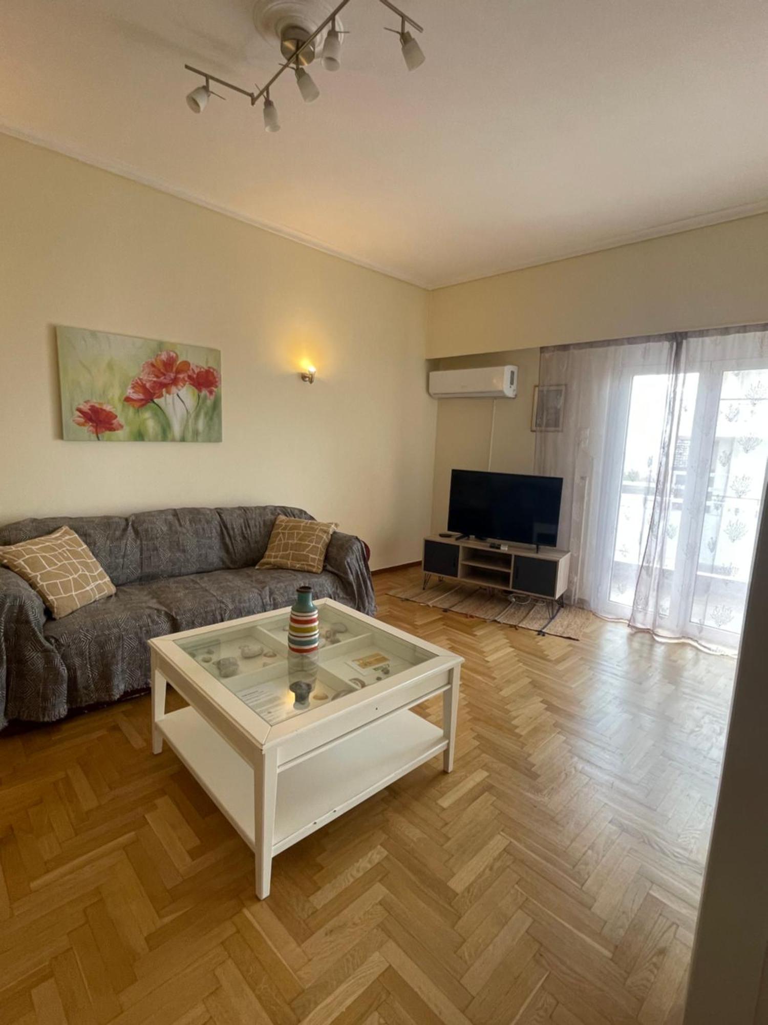 Cozy Apartment Near Metro-Athens View Exterior photo